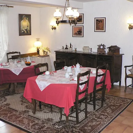 Couette-café Le Relais De St Jean 3*